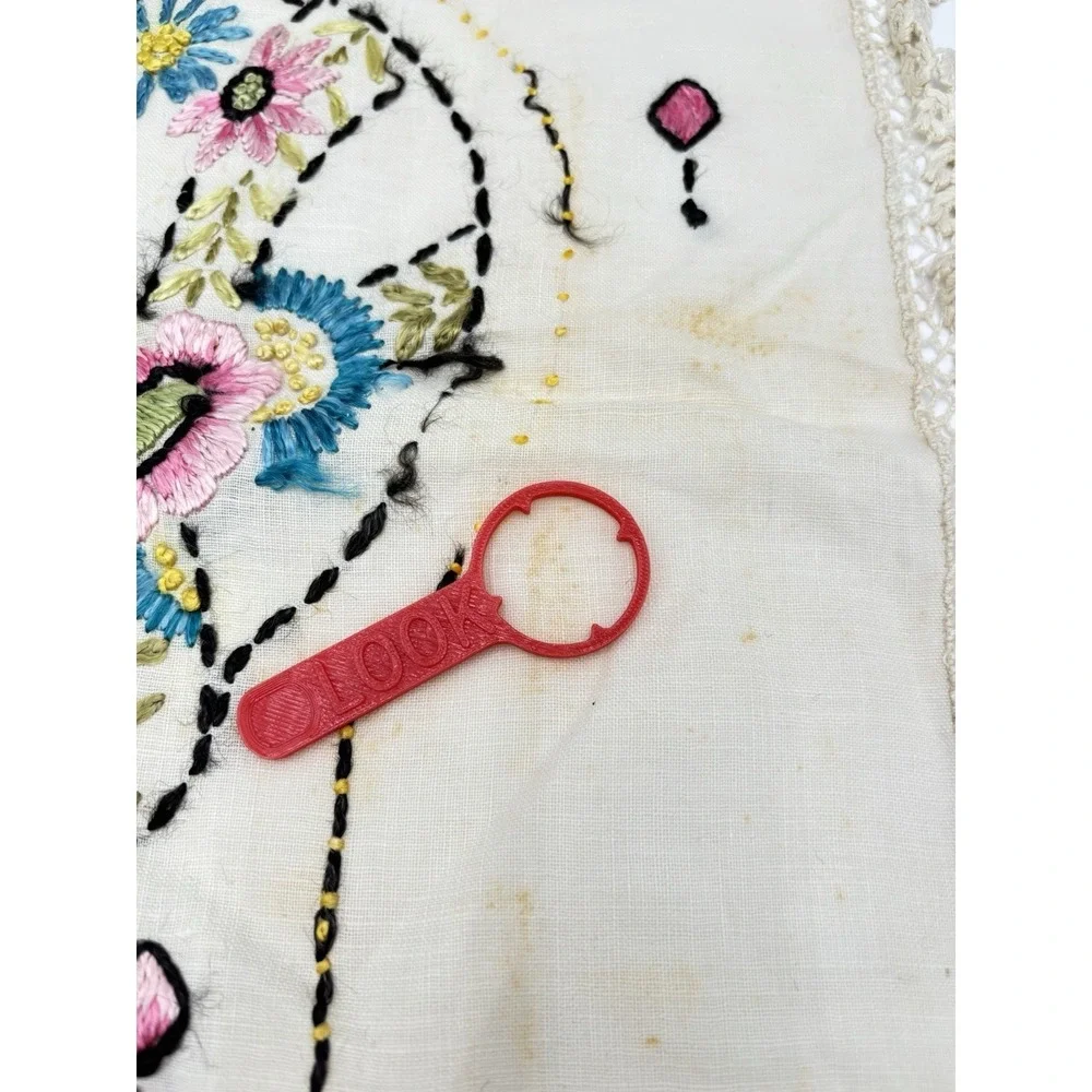 Vintage Hand Embroidered Table Runner Crochet Lace Trim Floral 34x13 Read##